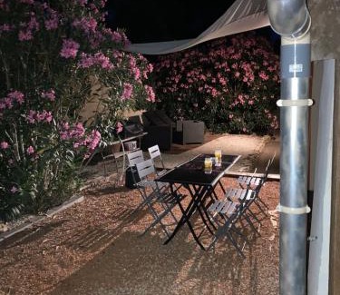 Langlade Maison | Au cœur de la Pinède de 1 à 4 personnes