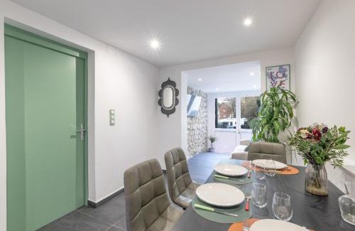 La Roche-sur-Foron Appartement | "Au cœur des Alpes 1" terrasse et parking privé