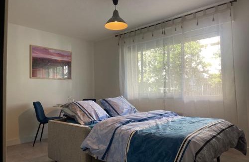 Gap Appartement | Au calme proche centre-ville, studio rénové avec équipements neufs et parking privé