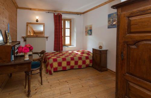 Albertville Lit Et Petit-Déjeuner | Au Cheval Blanc - appartements et chambres d'hôtes