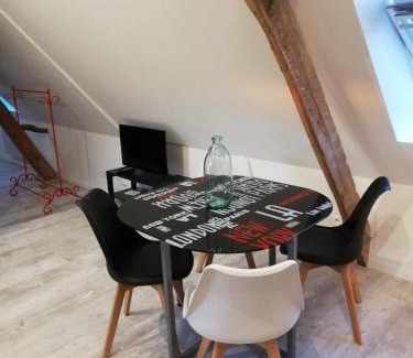 Flines-les-Mortagne Appartement | Au cochon qui rit