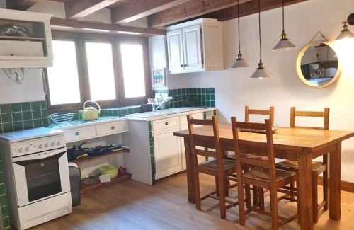 Saint-Floret Maison | Au fil de l'eau - Nature