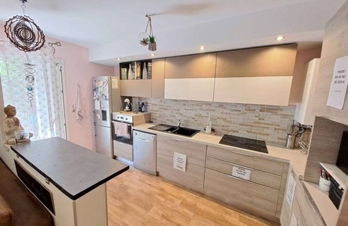 Aubagne Appartement | Au P'tit Pagnol - Charmant T3 avec jardin