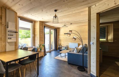 Saint-Pierre-d'Albigny Appartement | Au P'tit Randonneur - Parking Terrasse - CLG Savoie