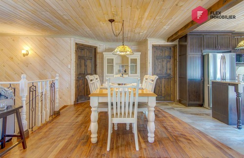 Bury Chalet De Ski | Au Petit Bonheur - Bord de l'eau Cantons de l'Est