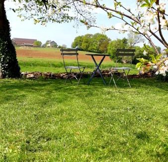 Bazolles Maison | Au pied de l étang et du canal du Nivernais bazolles