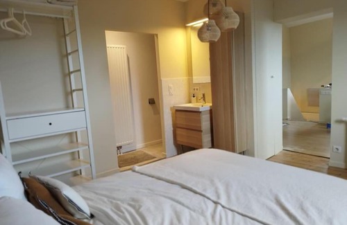 Huy Appartement | Au pied du mur