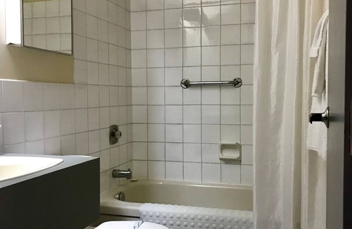 La Pocatiere Hôtel | Auberge Cap Martin