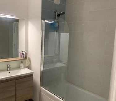 Lormont Maison | Auberge Chambre La Bienveillance