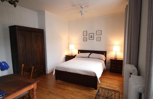 Saint-Pacome Hôtel | Auberge Comme au premier jour