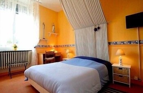 Combree Hôtel | Auberge de l'Ombrée