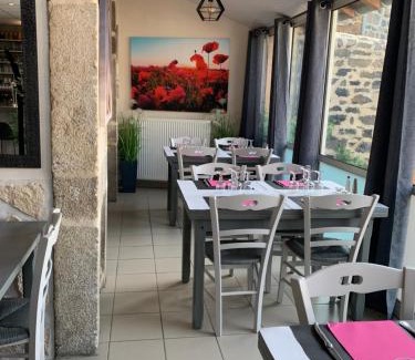 Freycenet-la-Tour Appartement | Auberge de la Tour
