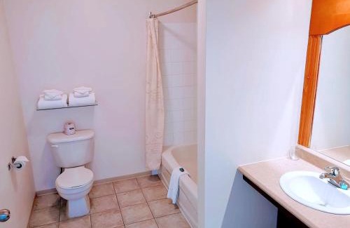 Saint-Gedeon Hôtel | Auberge Des Îles