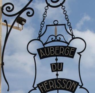 La Chaux-du-Dombief Hôtel | Auberge du Hérisson