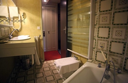 Saint-Jean-du-Gard Hôtel | Auberge du Peras