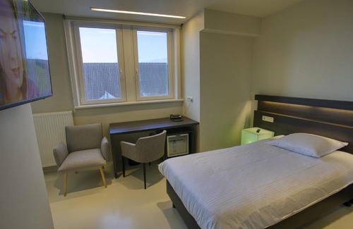 Enghien Hôtel | Auberge du Vieux Cedre, Enghien-Belgique