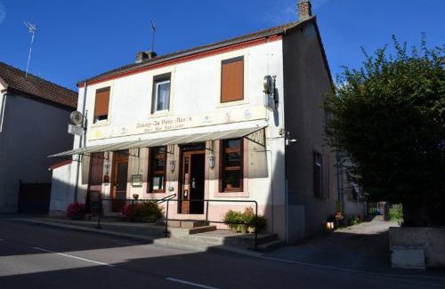 Le Breuil Hôtel | Auberge du Vieux Moulin