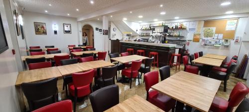 Saint-Alban-sur-Limagnole Hôtel | Auberge Saint Jacques
