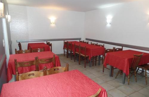 Saint-Alban-sur-Limagnole Hôtel | Auberge Saint Jacques