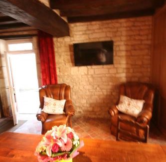 Vincelottes Hôtel | Auberge Les Tilleuls