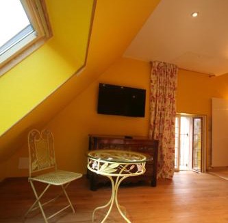 Vincelottes Hôtel | Auberge Les Tilleuls