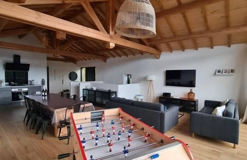 Latouille-Lentillac Maison | Aubié superbe propriété pour 20 avec piscine