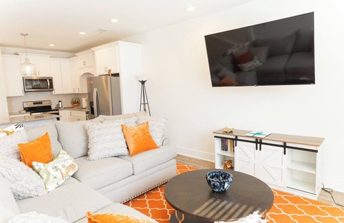 Auburn - Opelika Maison | Auburn Eye of the Tiger House