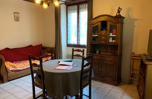 Chateau-Verdun Maison | Aucairn