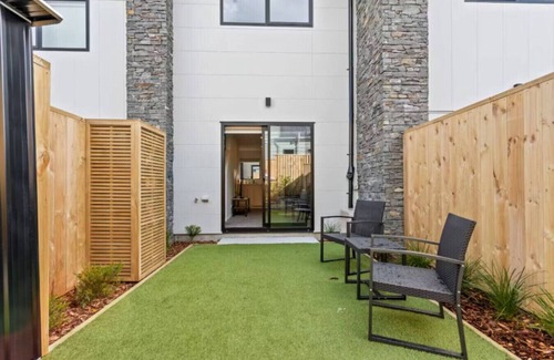 Te Atatu Peninsula Maison | Auckland Peninsula Stunner