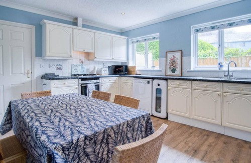 Manorbier Maison | Audreys - 3 Bed Holiday Home - Manorbier