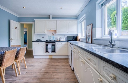 Manorbier Maison | Audreys - 3 Bed Holiday Home - Manorbier