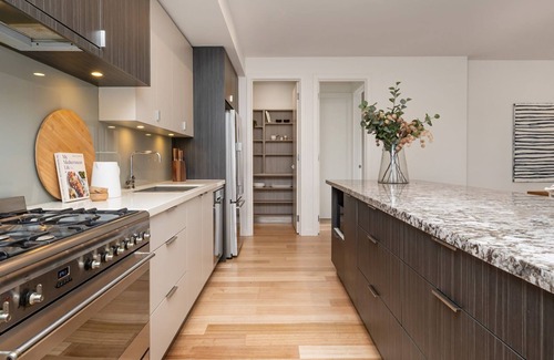 Sandringham Maison | Aura Family Home by the Bay