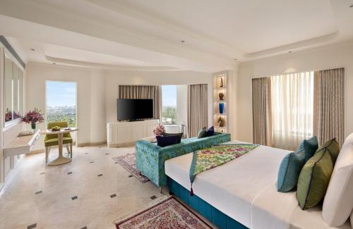 J B Nagar Hôtel | Aurika, Mumbai International Airport - Luxury by Lemon Tree Hotels