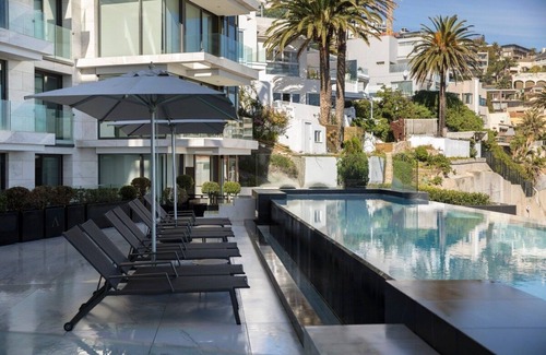 Bantry Bay Appartement | Aurum 501 - Trois Chambres Appartement, Couchages 6
