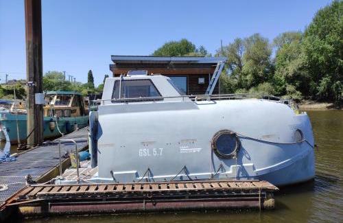 Neuland Location De Bateaux | Ausgebautes Rettungsboot GORCH POTT