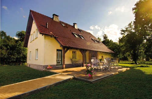 Burg-Dorf Appartement | Ausgedinge-backhaus, 2 Schlafr., Wohnr./küchenz., Du/wc - Penkehof Spreewald