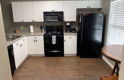 Auburn Copropriété | AUsome condo - 2BR/2.5BA - Selling 205-516-1222