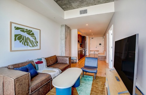 Rainey Street Historic District Copropriété | Austin hideaway in the heart of the city with rooftop pool, terrace, and gym