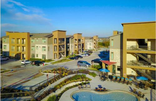 Montopolis Appartement | Austin Luxury 2BR 2B with Pool & FREE Parking