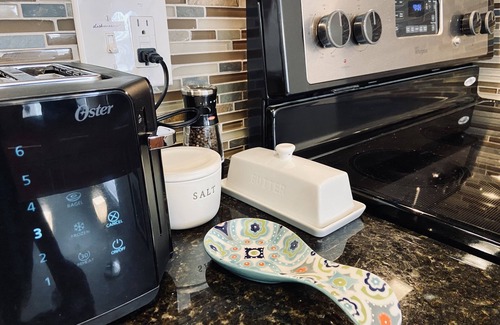 Allandale Copropriété | Austin Style Extended Stay Close to Everything