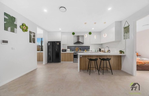 Austral Maison | Austral Five-bedroom, Two-story Detached House