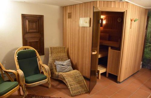 Freystadt Maison | Auszeitoase Freystadt - Park, Billard, Sauna - ideal für Familientreffen und Messe Nürnberg