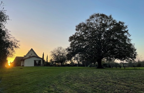 Saint-Sulpice-d'Excideuil Maison | Domaine du ValféEric avec Gîte de charme dans le Périgord Vert