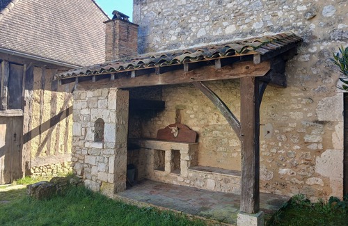 Sainte-Sabine-Born Maison | Authentic Périgord estate