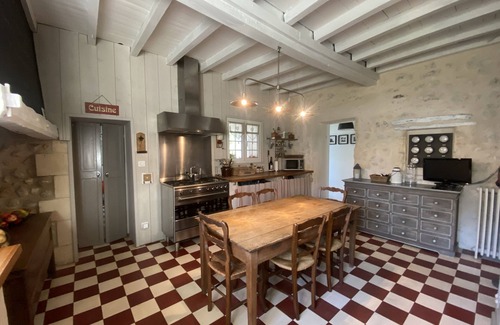 Moulis-en-Medoc Maison | Maison de charme authentique et familiale avec piscine sur un parc de 3600 m² .