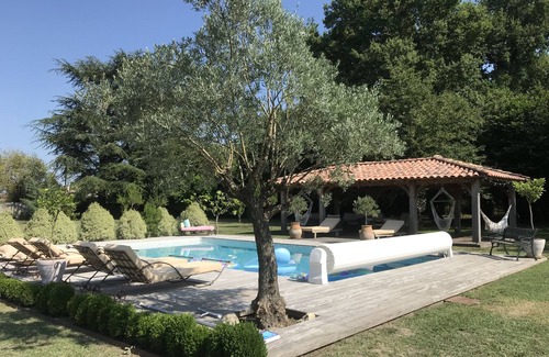 Moulis-en-Medoc Maison | Maison de charme authentique et familiale avec piscine sur un parc de 3600 m² .