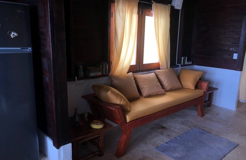 Las Canas Maison | Authentic Beachfront Caribbean Hideaway-Crashing Surf, Palms, & Tradewinds!