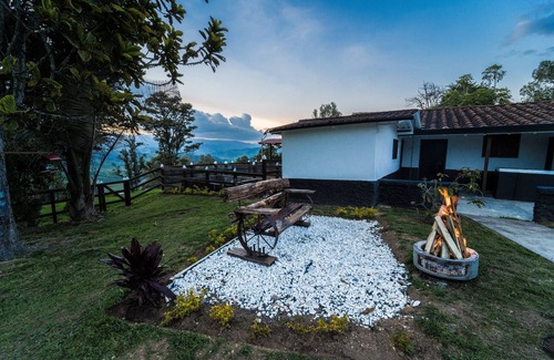 Entrerrios Maison | Authentic Colombian Finca away from the cities - Calm - Peace - Adventure