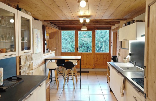 Foncine-le-Haut Maison | Authentique ferme Comtoise