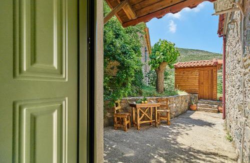 Agía Eiríni Maison | Authentic Cottage in a heaven of natural Beauty